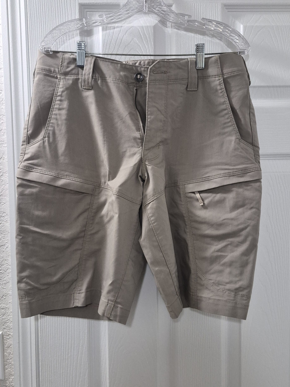 5.11 Tactical Cargo Shorts in Khaki Tan